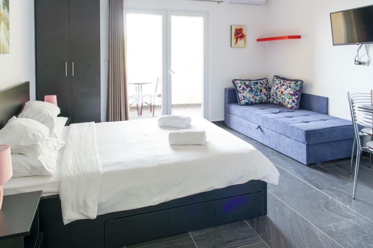 Alessandra Apartments スヴェティ・ステファン エクステリア 写真