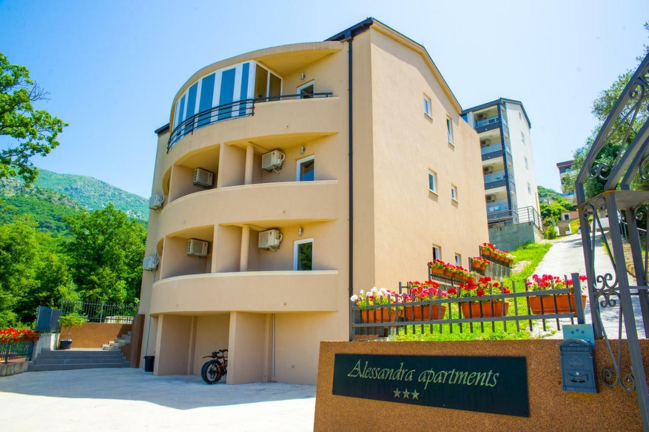 Alessandra Apartments スヴェティ・ステファン エクステリア 写真